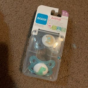 MAM pacifiers